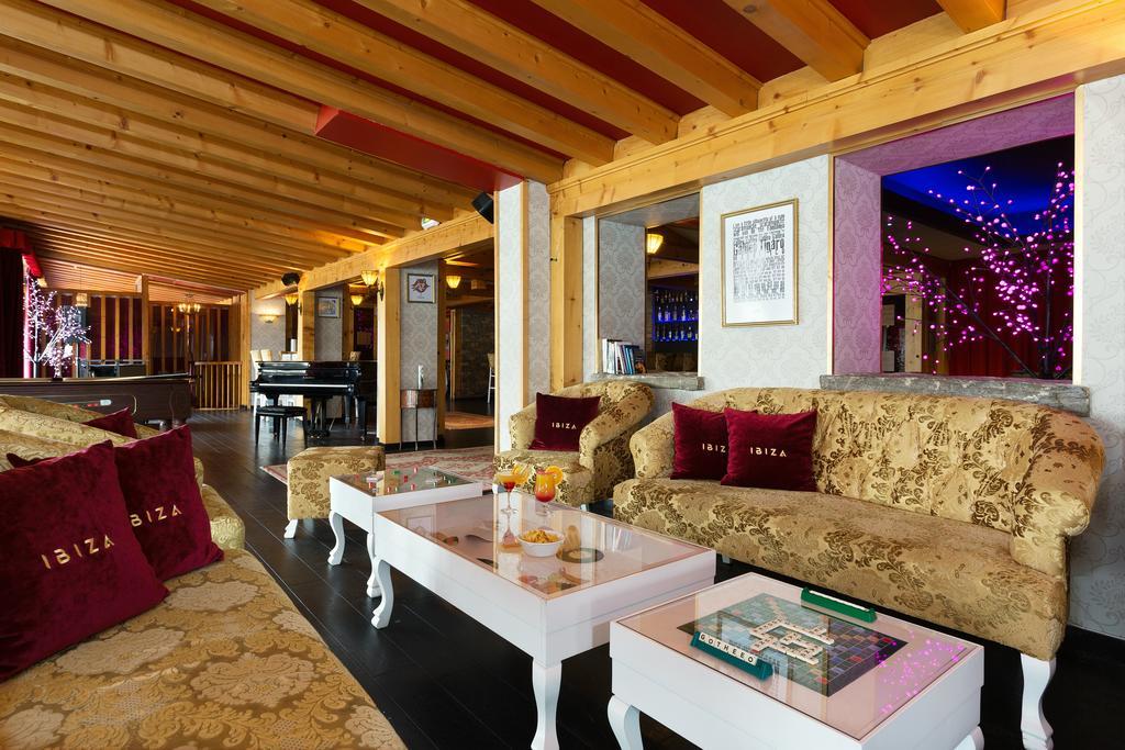 Madame Vacances Hotel Ibiza Les Deux Alpes Exterior foto